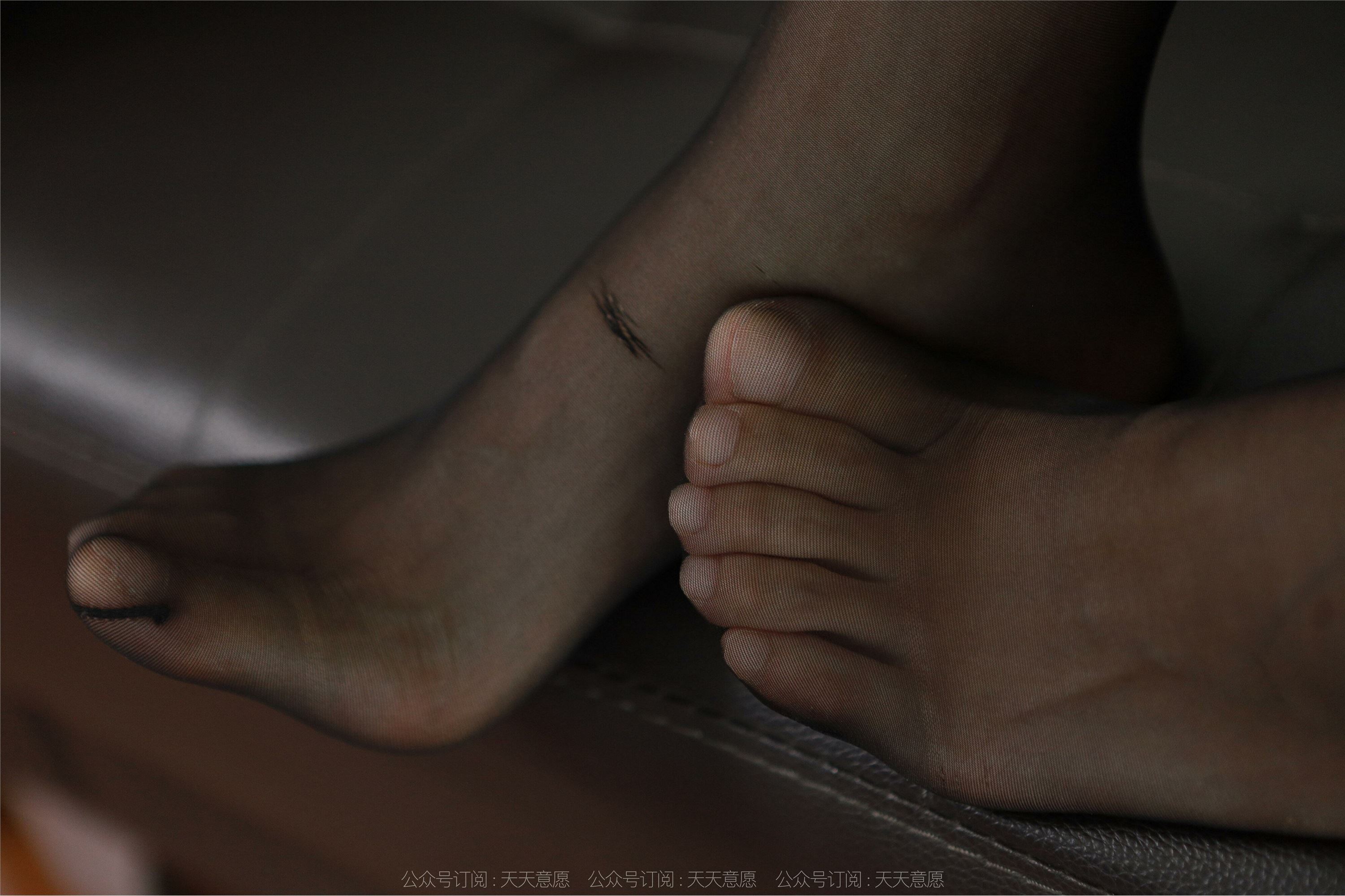 IESS异思趣向  2022.08.29 丝享家 1192 小宝《姓感红黑》